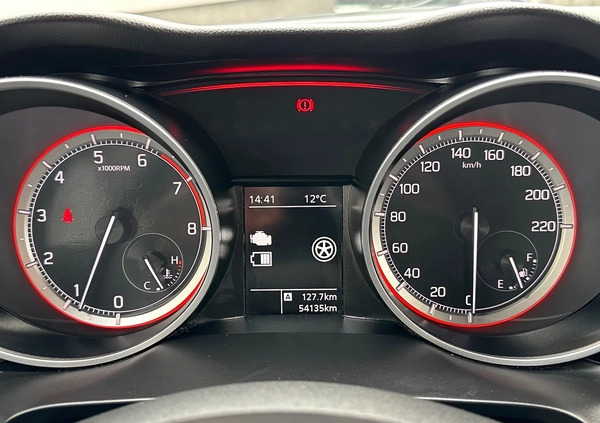 Suzuki Swift cena 49900 przebieg: 54200, rok produkcji 2020 z Bisztynek małe 704